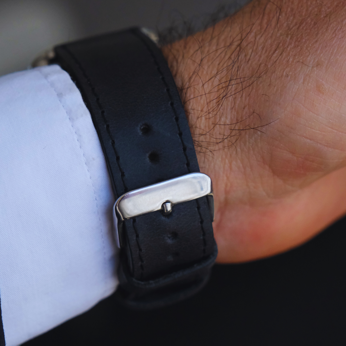 Klasik Apple Watch Deri Kordon - Siyah