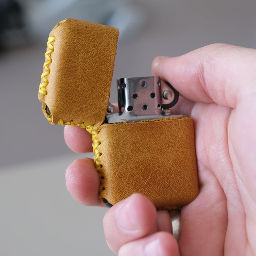 Deri El Yapımı Zippo Çakmak Kılıfı Tiana Sarı
