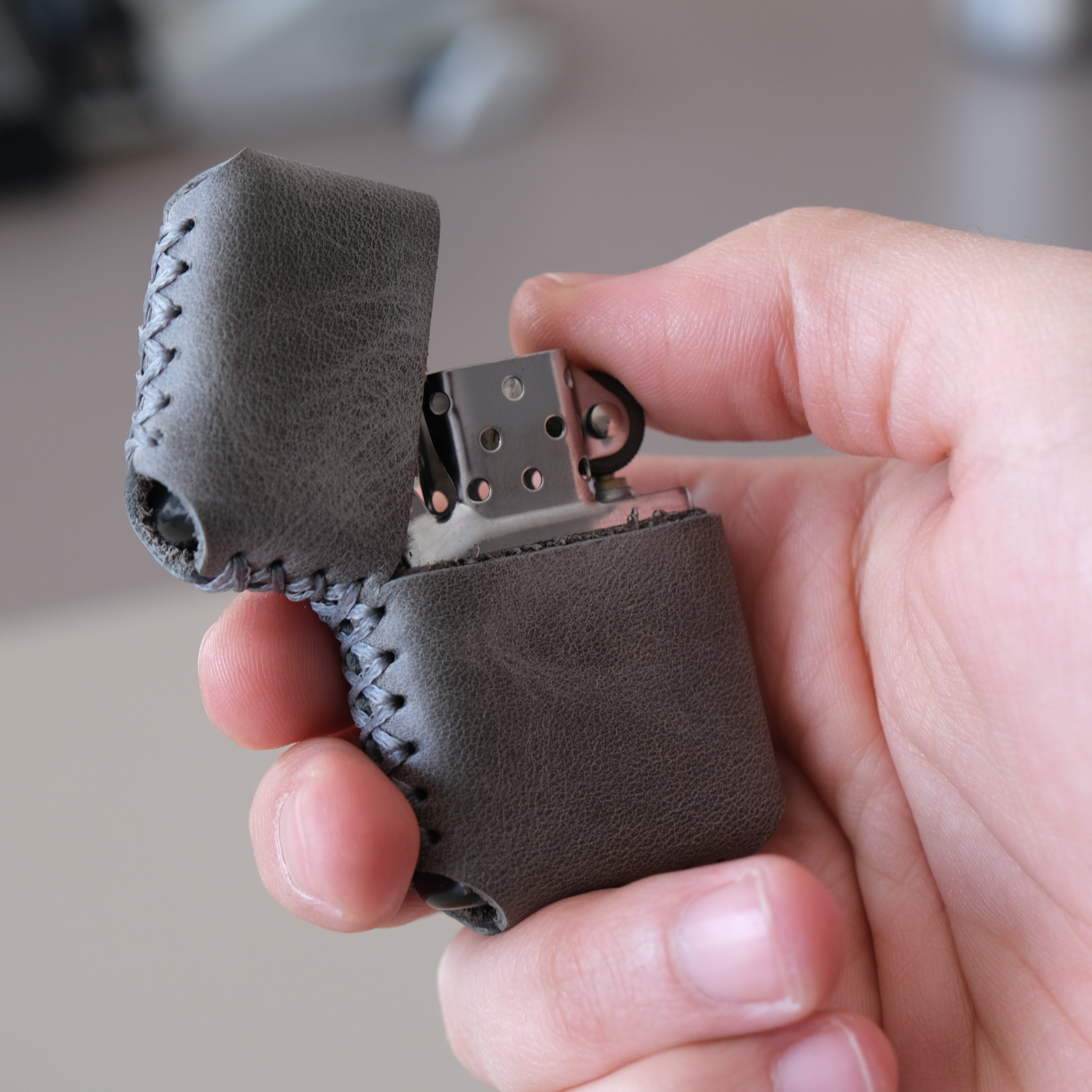 Deri El Yapımı Zippo Çakmak Kılıfı Tiana Gri