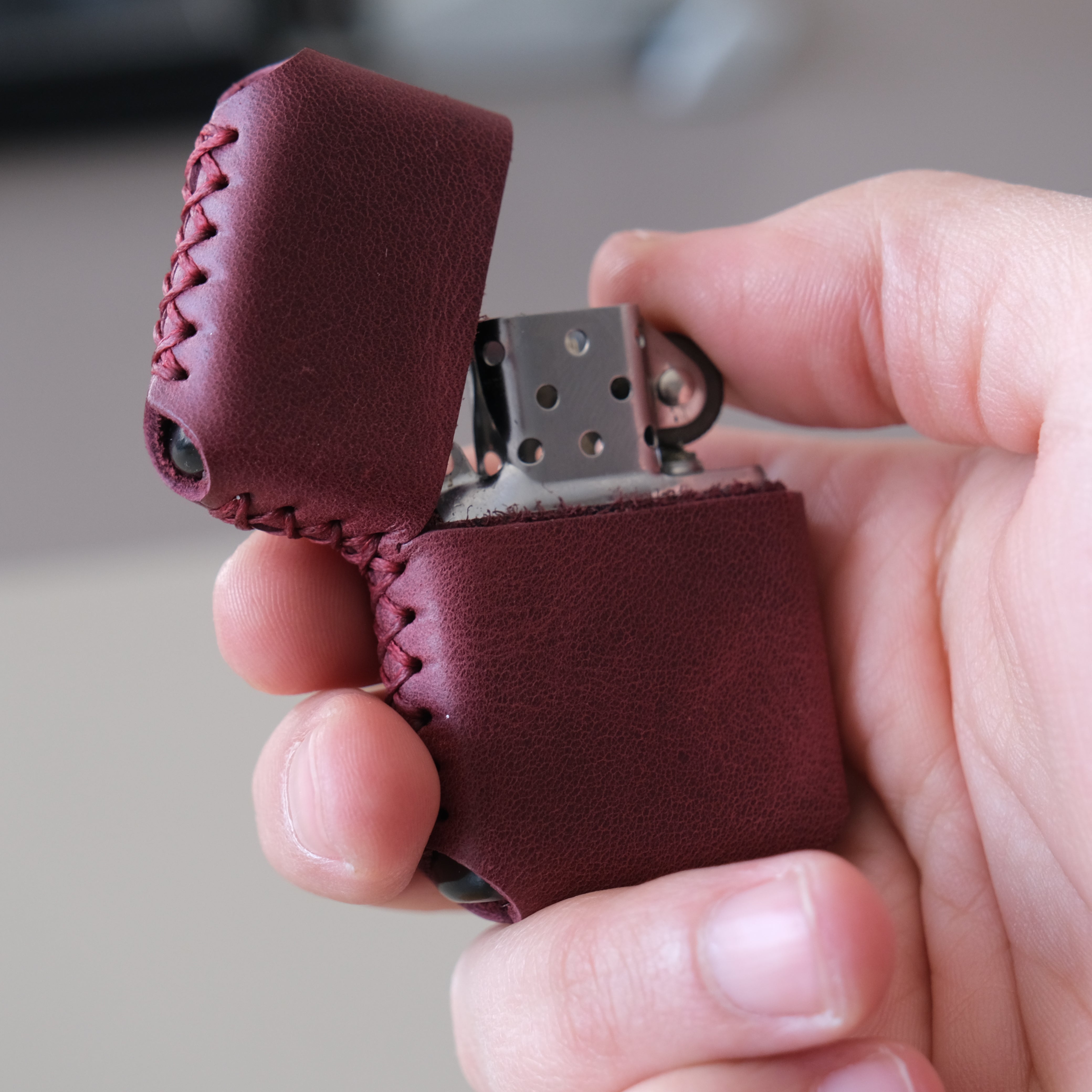 Deri El Yapımı Zippo Çakmak Kılıfı Tiana Mürdüm