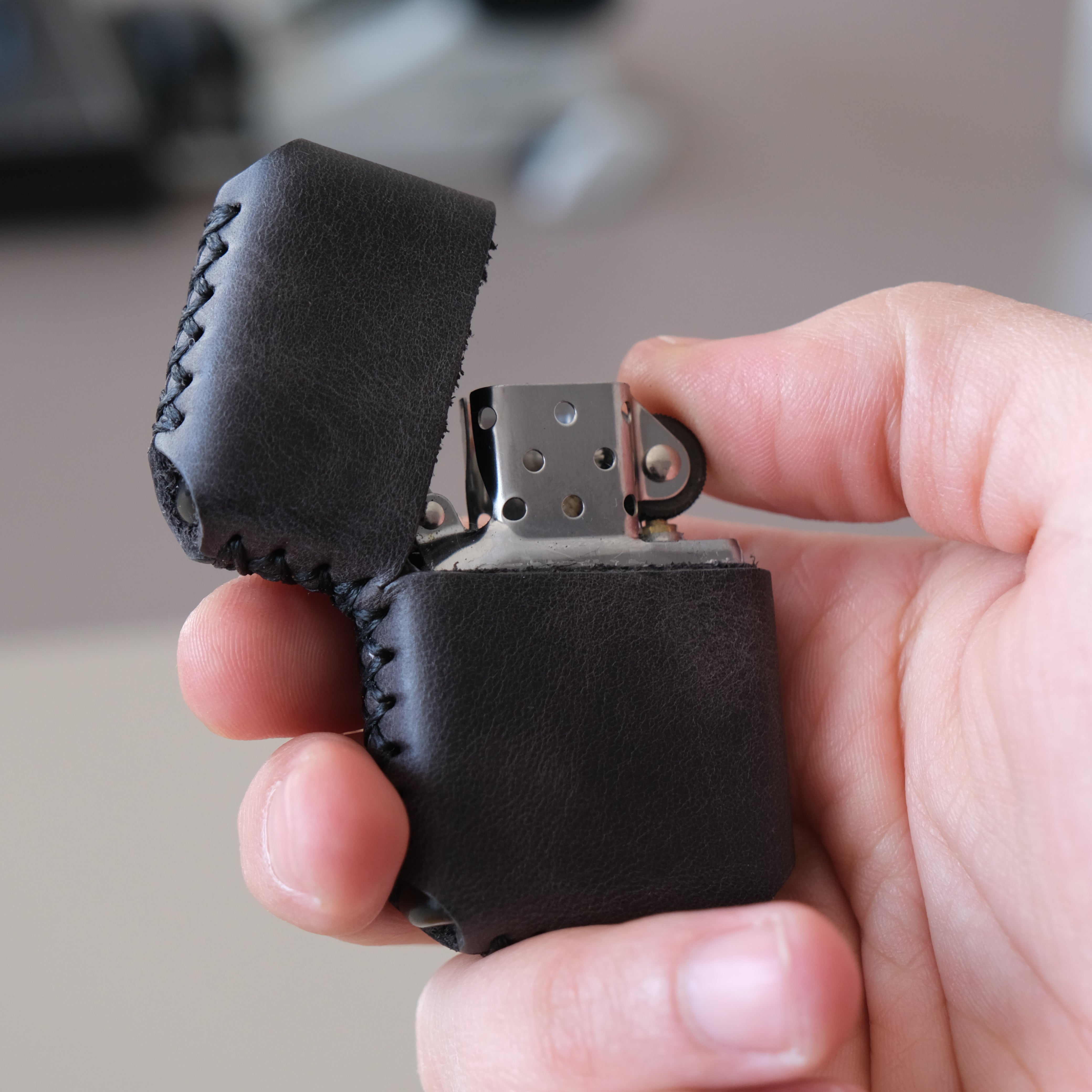 Deri El Yapımı Zippo Çakmak Kılıfı Tiana Siyah