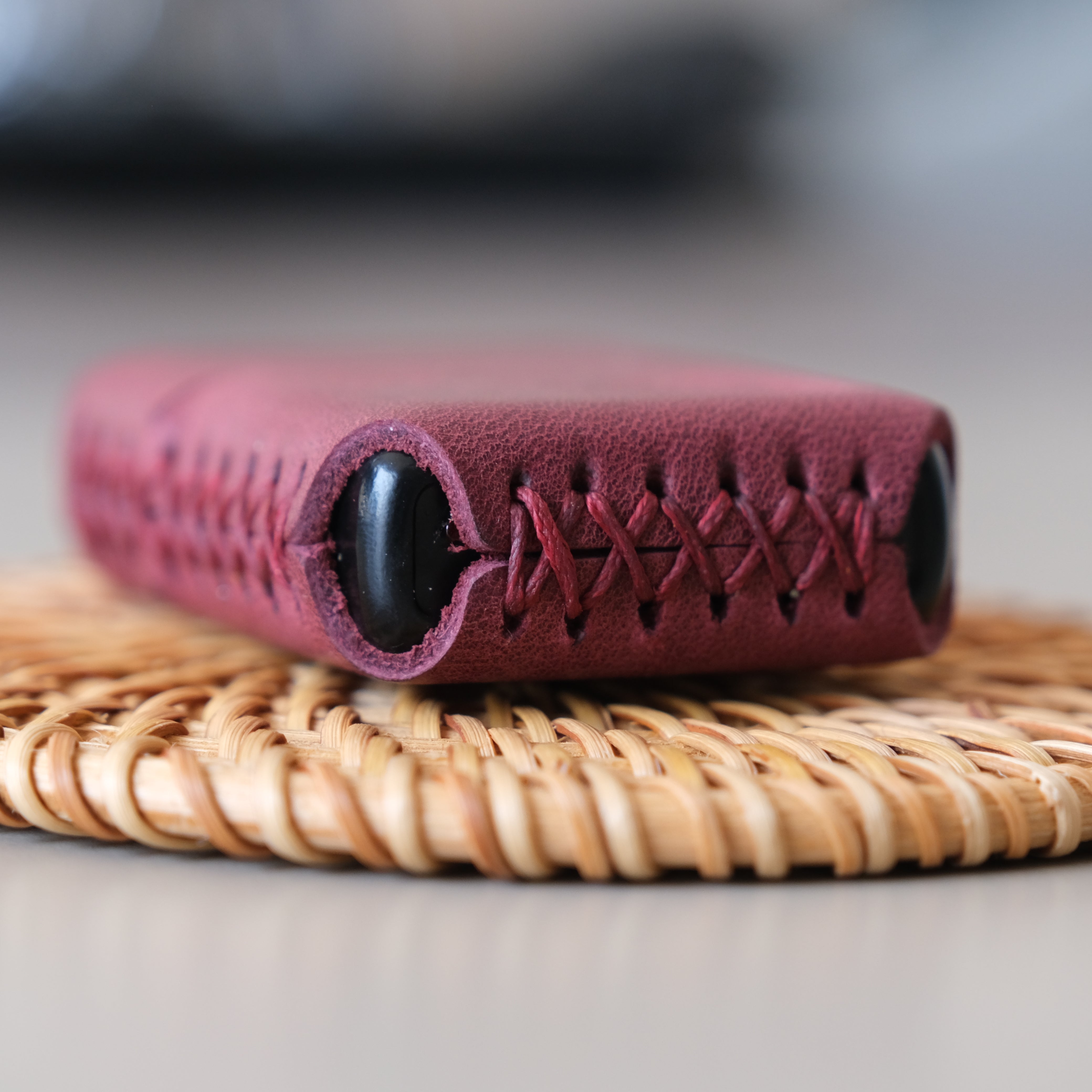 Deri El Yapımı Zippo Çakmak Kılıfı Tiana Mürdüm