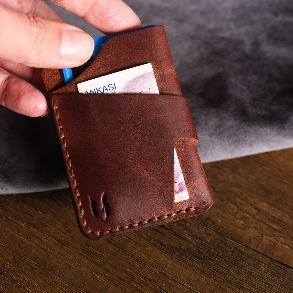 CAPSA Tiana Deri El Yapımı  Kartlık