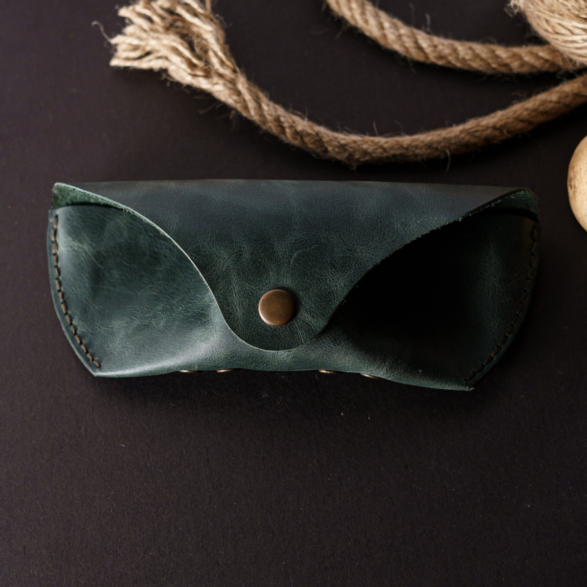 Deri Güneş Gözlüğü Kılıfı