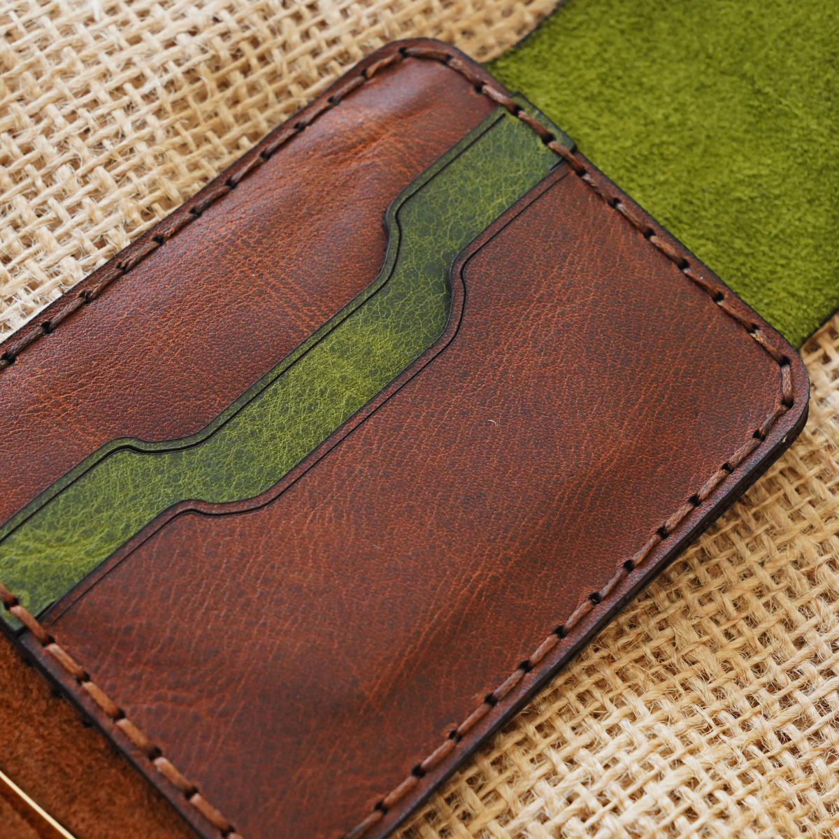 Herigate Klipsli Özel Kalıp Deri Kartlık